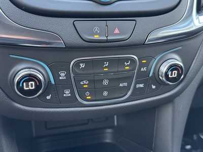 2024 Chevrolet Equinox, $25499. Photo 10
