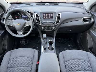 2024 Chevrolet Equinox, $25499. Photo 9