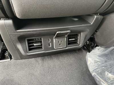 2026 Chevrolet 1500 Crew Cab, $51795.0. Photo 7