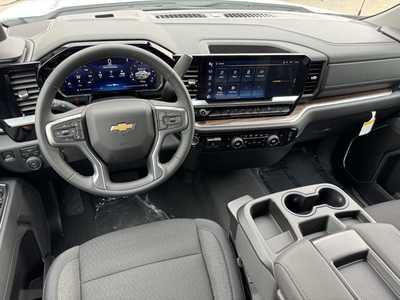 2026 Chevrolet 1500 Crew Cab, $51795.0. Photo 8