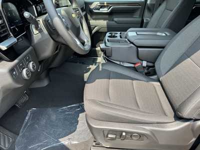 2026 Chevrolet 1500 Crew Cab, $51795.0. Photo 5