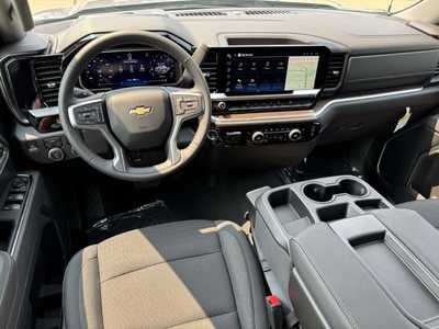 2026 Chevrolet 1500 Crew Cab, $51795.0. Photo 8