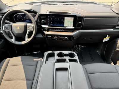 2026 Chevrolet 1500 Crew Cab, $51795.0. Photo 9