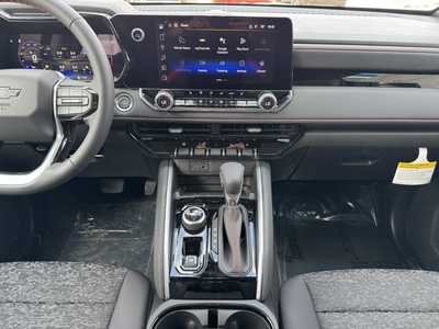 2026 Chevrolet Colorado Crew Cab, $45970.0. Photo 2