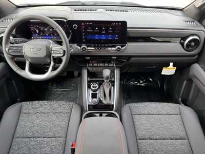 2026 Chevrolet Colorado Crew Cab, $45970.0. Photo 9