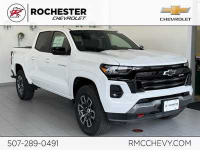 2026 Chevrolet Colorado Crew Cab, $45970.0. Photo 1