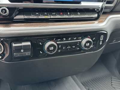 2026 Chevrolet 1500 Crew Cab, $56915.0. Photo 11
