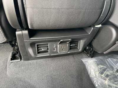 2025 Chevrolet 1500 Crew Cab, $50495.0. Photo 7