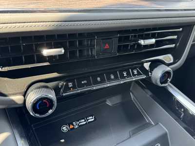 2025 Chevrolet Tahoe, $67370.0. Photo 11