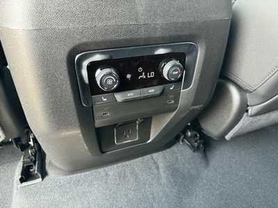 2025 Chevrolet Tahoe, $67370.0. Photo 8