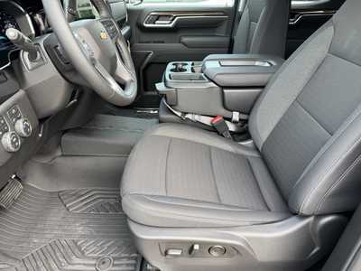 2026 Chevrolet Silverado 1500, $52120.0. Photo 5