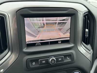 2025 Chevrolet 3500 Crew Cab, $64315.0. Photo 4