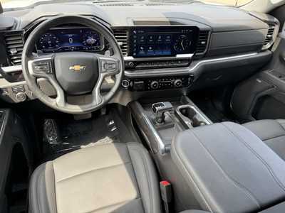 2024 Chevrolet 1500 Crew Cab, $46695. Photo 8