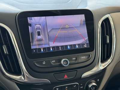 2021 Chevrolet Equinox, $24599. Photo 4