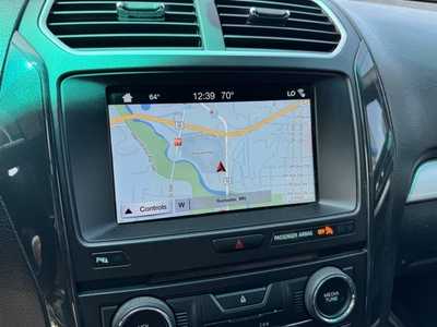 2017 Ford Explorer, $14990. Photo 3