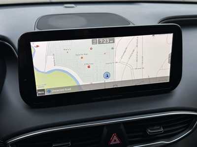 2022 Hyundai Santa Fe, $29890. Photo 3