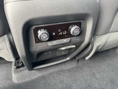 2026 Chevrolet Traverse, $47420. Photo 9