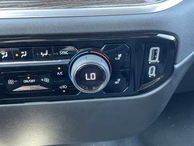 2025 Chevrolet 3500 Crew Cab, $71385.0. Photo 12