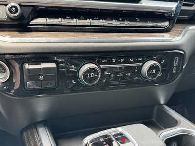 2024 Chevrolet 1500 Crew Cab, $52999. Photo 11
