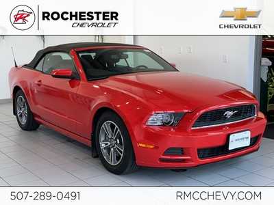 2013 Ford Mustang, $15999. Photo 1