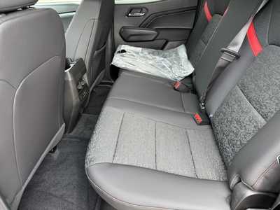 2026 Chevrolet Colorado Crew Cab, $45970.0. Photo 6