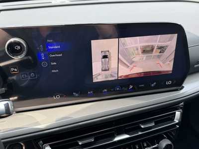 2026 Chevrolet Traverse, $45415.0. Photo 3