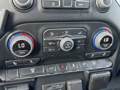2022 Chevrolet 3500 Crew Cab, $60475. Photo 10