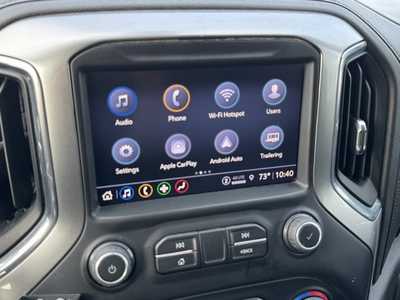 2022 Chevrolet 3500 Crew Cab, $60475. Photo 3