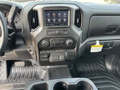 2026 Chevrolet 1500 Reg Cab, $43185.0. Photo 2