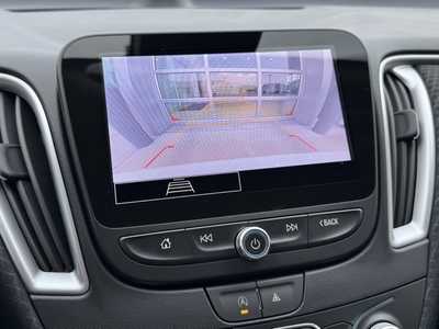 2024 Chevrolet Malibu, $18999. Photo 4