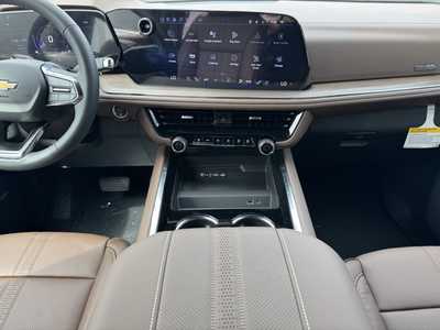2025 Chevrolet Tahoe, $82290.0. Photo 2