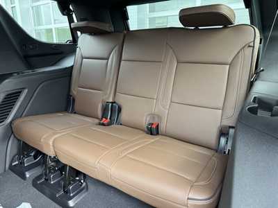 2025 Chevrolet Tahoe, $82290.0. Photo 7
