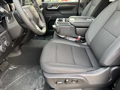 2025 Chevrolet 3500 Crew Cab, $63345.0. Photo 5
