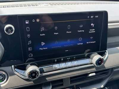 2023 Chevrolet Colorado Crew Cab, $35899. Photo 3