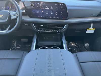 2025 Chevrolet Tahoe, $83885.0. Photo 2