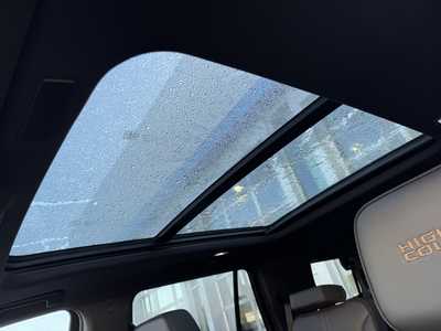 2025 Chevrolet Tahoe, $83885.0. Photo 6