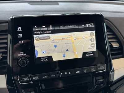 2019 Honda Odyssey, $26475. Photo 3