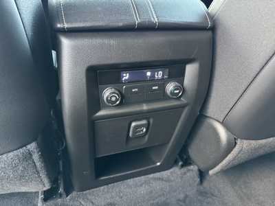 2023 Chevrolet Traverse, $33999. Photo 8
