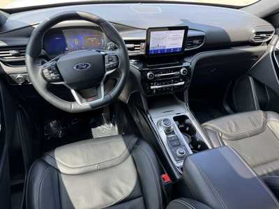 2021 Ford Explorer, $30999. Photo 11