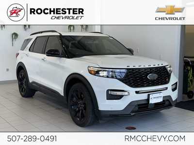 2021 Ford Explorer, $30999. Photo 1