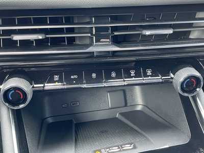 2026 Chevrolet Traverse, $52020.0. Photo 11
