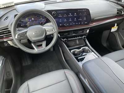 2026 Chevrolet Traverse, $52020.0. Photo 9