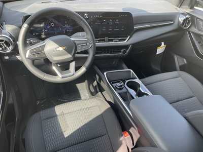 2026 Chevrolet Equinox, $31495.0. Photo 8