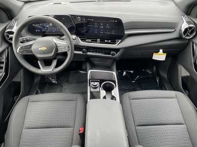2026 Chevrolet Equinox, $31785.0. Photo 9
