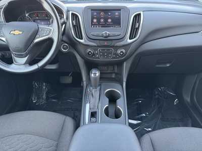 2020 Chevrolet Equinox, $16998. Photo 2