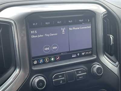 2019 Chevrolet 1500 Crew Cab, $26299. Photo 3