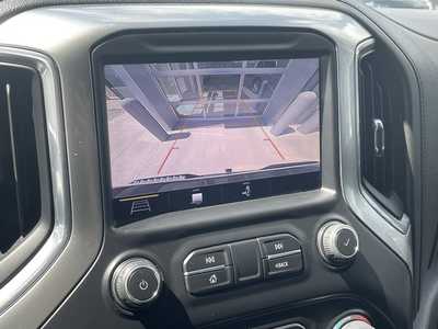 2019 Chevrolet 1500 Crew Cab, $35799. Photo 4