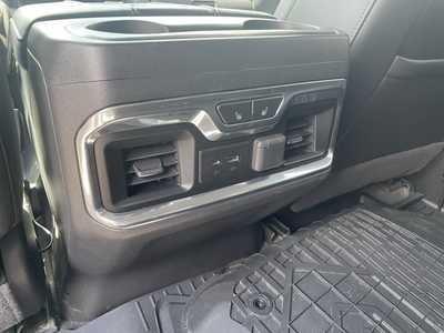 2019 Chevrolet 1500 Crew Cab, $35799. Photo 7