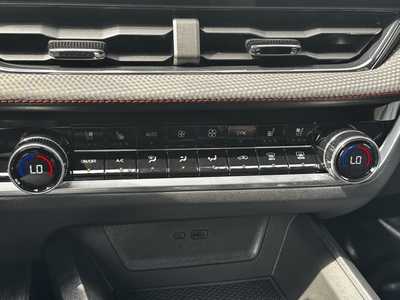 2026 Chevrolet Equinox, $38340.0. Photo 10