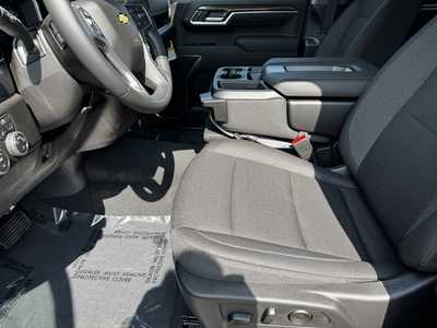 2026 Chevrolet 1500 Crew Cab, $55520.0. Photo 5